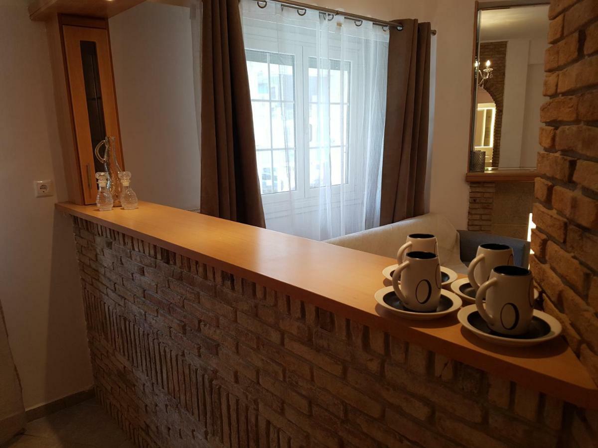 John Beauty 50M2, Metro And Acropolis 5' Apartment Athena Bagian luar foto