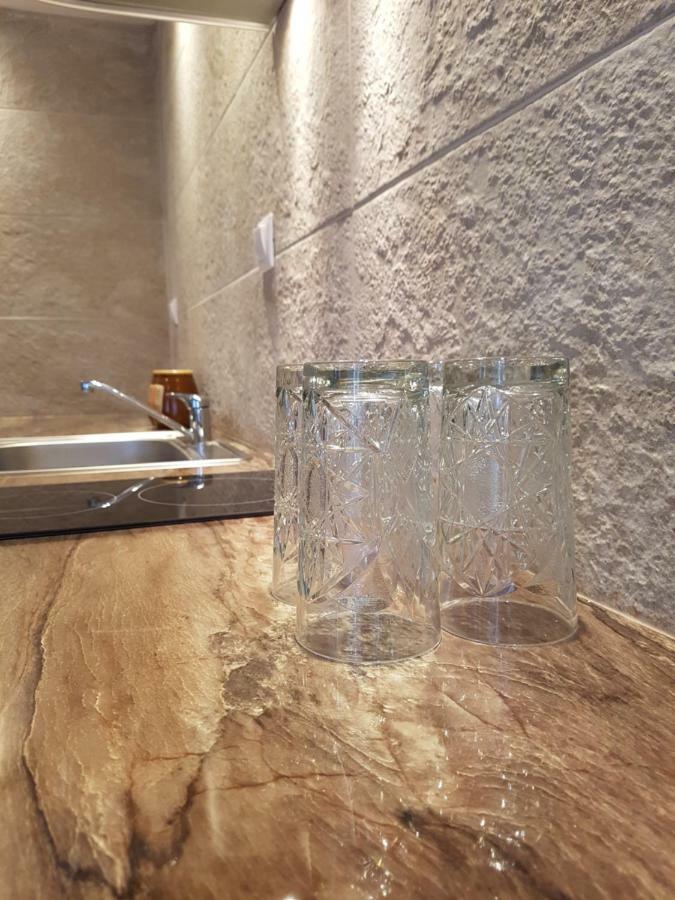 John Beauty 50M2, Metro And Acropolis 5' Apartment Athena Bagian luar foto